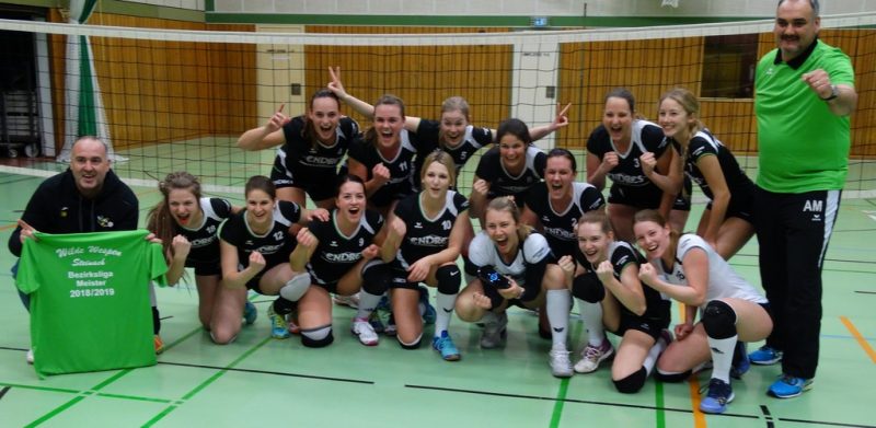 Die Damen I der Wilden Wespen Steinach sind zurück in der Landesliga